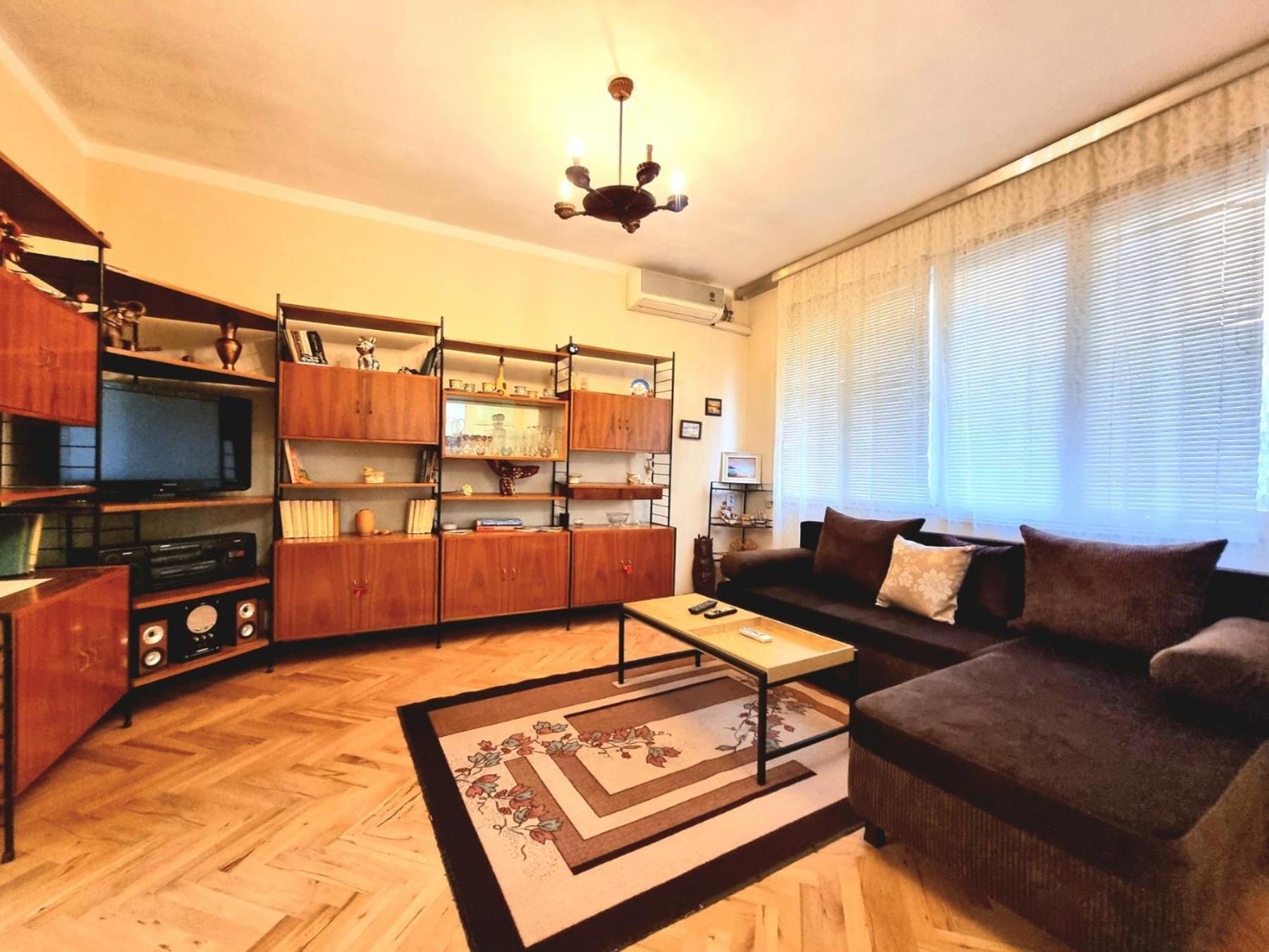 Super Center-Huge 2 Bedrooms Apartment Burgaz Dış mekan fotoğraf